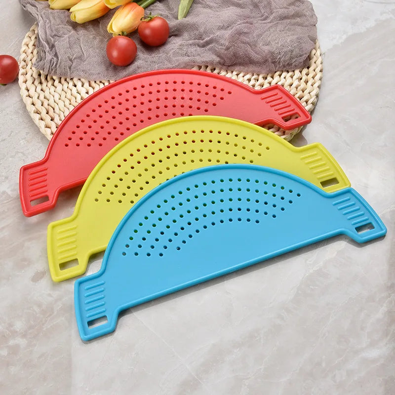 Pan Pot Plastic  Strainer